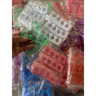Chia ngón chân khi làm móng 1 cặp /15k