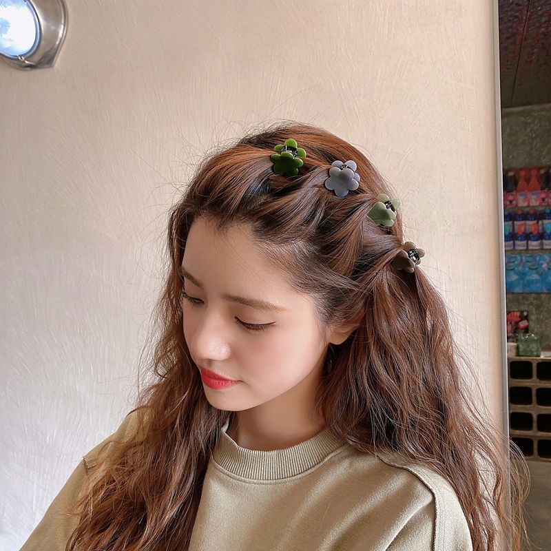 Kẹp Tóc Hình Bông Hoa Nhỏ Dễ Thương Dành Cho Nữ