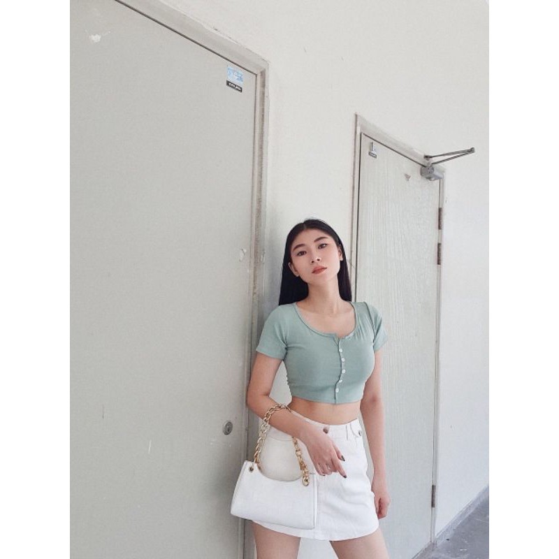 [ có video hình thật ]Áo Croptop Ôm Body ̀̀̀̀̀5 Nút Tay Ngắn | BigBuy360 - bigbuy360.vn