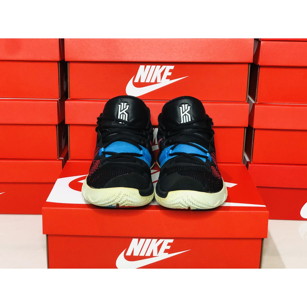 kyrie flytrap blue hero