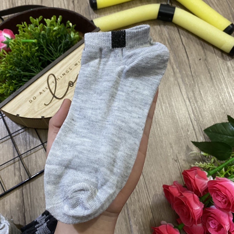 Tất nam cổ ngắn chất liệu cotton dệt kim thoáng mát chống hôi chân