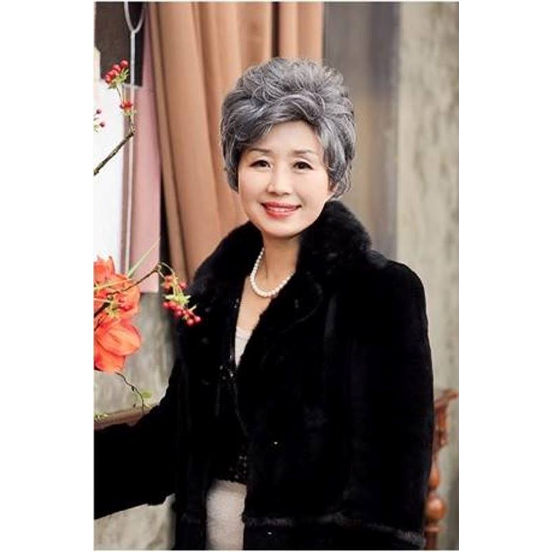 TÓC GIẢ NỮ TRUNG NIÊN MUỐI TIÊU