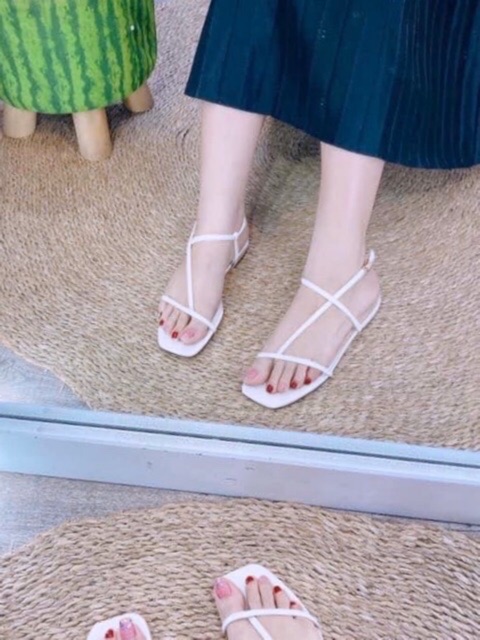 Sandal xỏ dây mảnh xéo hàng đẹp vnxk Mys Rosa Factory