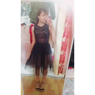 Váy thiết kế