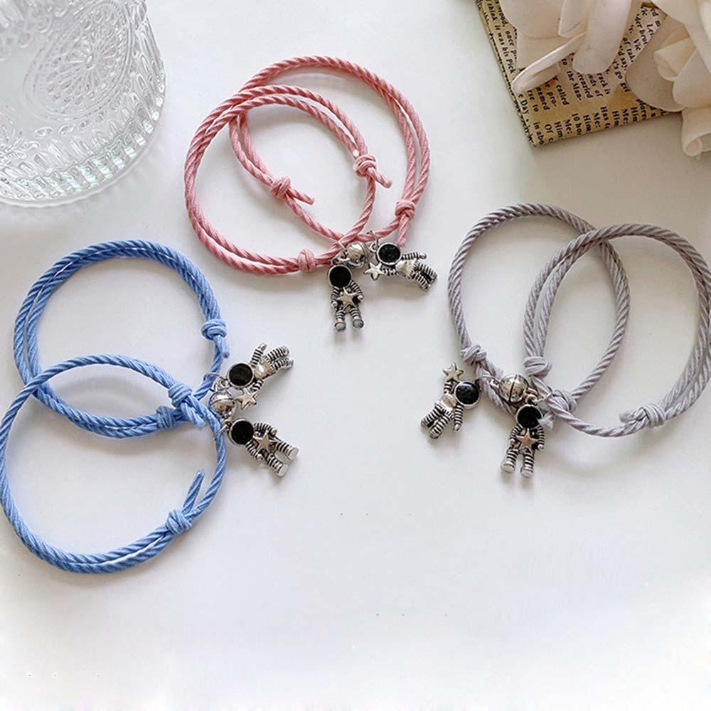 Vòng Tay Mặt Hình Phi Hành Gia Đơn Giản Phong Cách Hàn Quốc