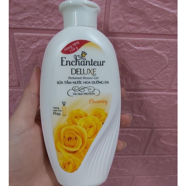 (hàng khuyến mãi) Sữa Tắm Trắng Dưỡng Ẩm Enchanteur | WebRaoVat - webraovat.net.vn