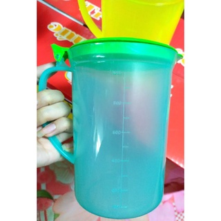 Ca nhựa 1 lít có vạch đong