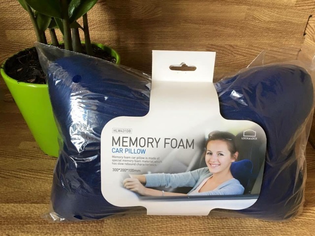 Gối xe hơi Memory Foam Lock&amp;Lock