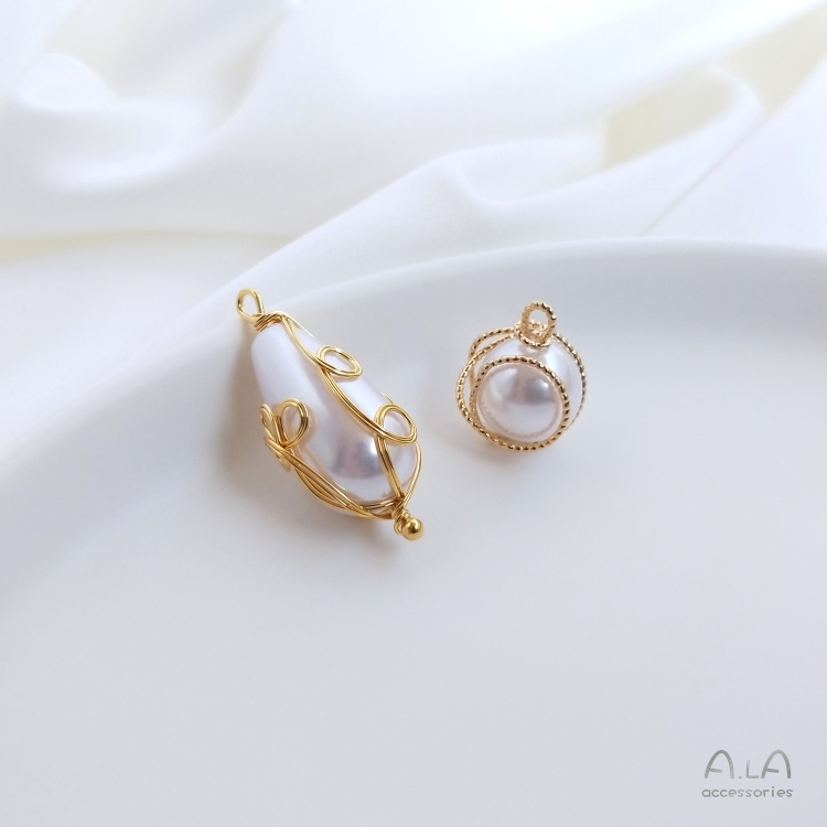 Mặt Dây Chuyền Hình Bông Hoa Màu Vàng 14K Diy