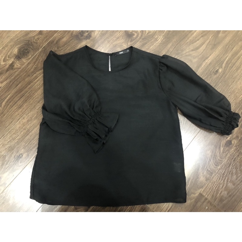 Thanh lý áo voan canifa size M