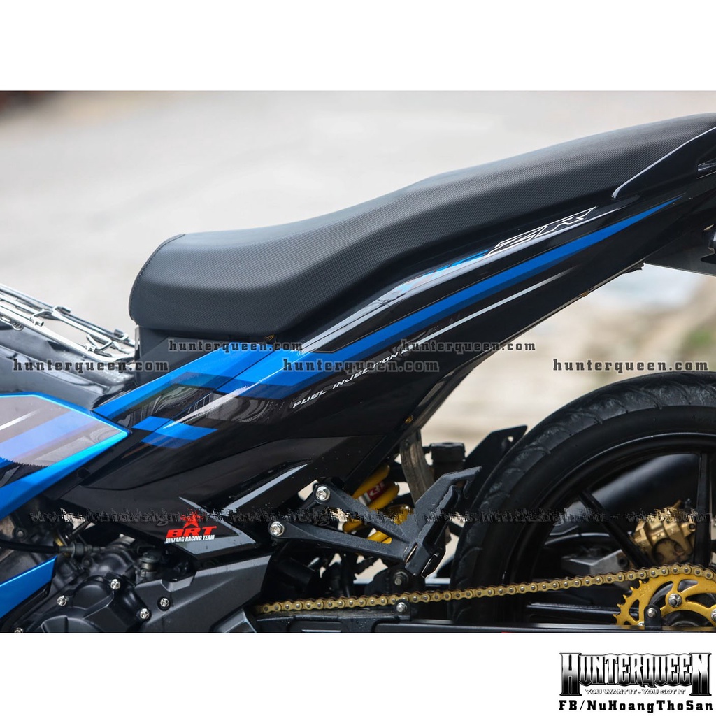 Tem rời in UV cao cấp, Dán xe Exciter 150 đời 2016-2018 màu đen xanh. Mẫu decal Y15ZR hoa văn chìm ẩn