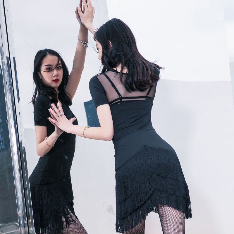 Đầm Khiêu Vũ Latin Ngắn Tay Phối Tua Rua Thời Trang 2022 10.30 Cho Người Lớn Và Trẻ Em