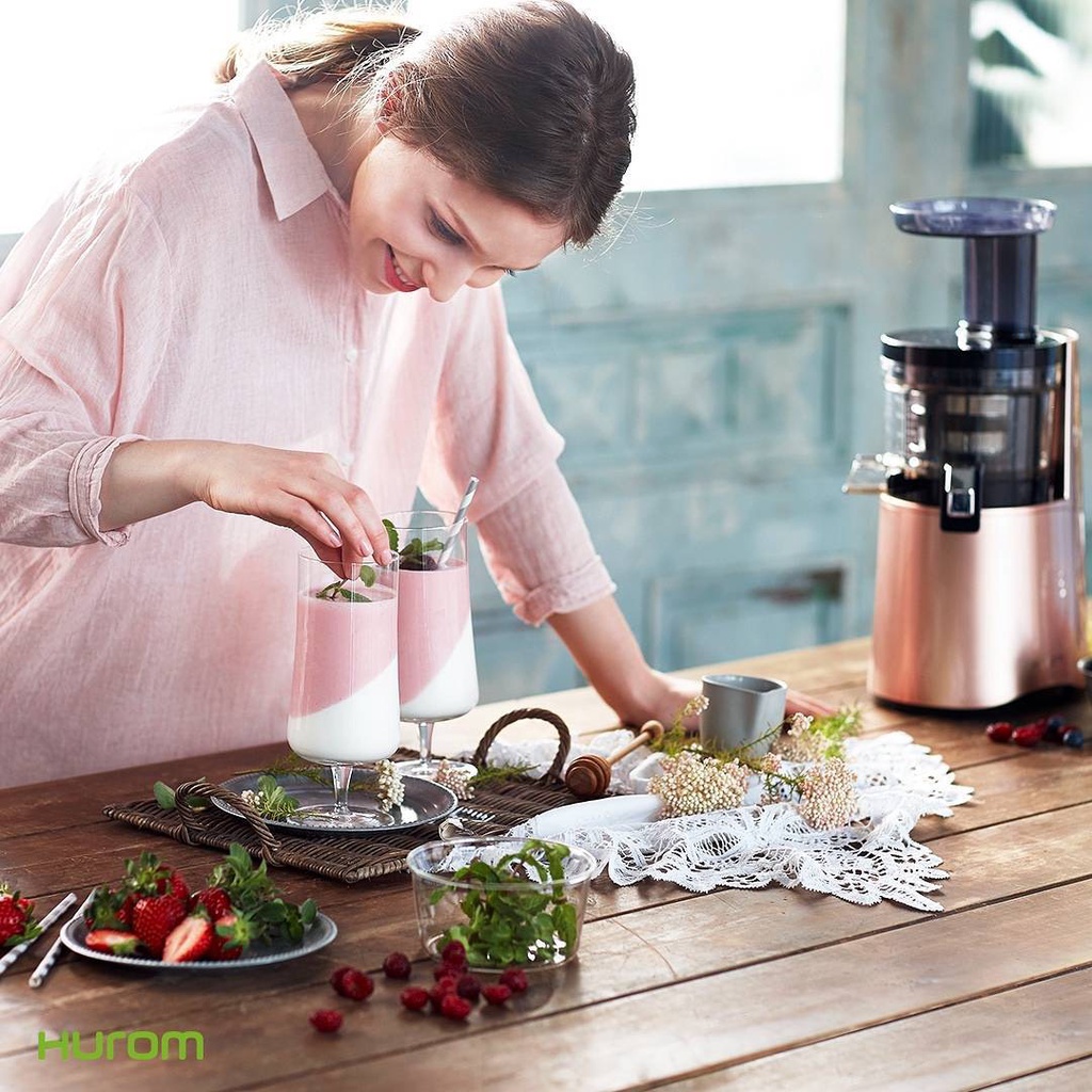 Máy ép trái cây nội địa Hàn Quốc Hurom Alpha H-AA-DBF17B và H-AA-LBF17B -  bảo hành 10 năm