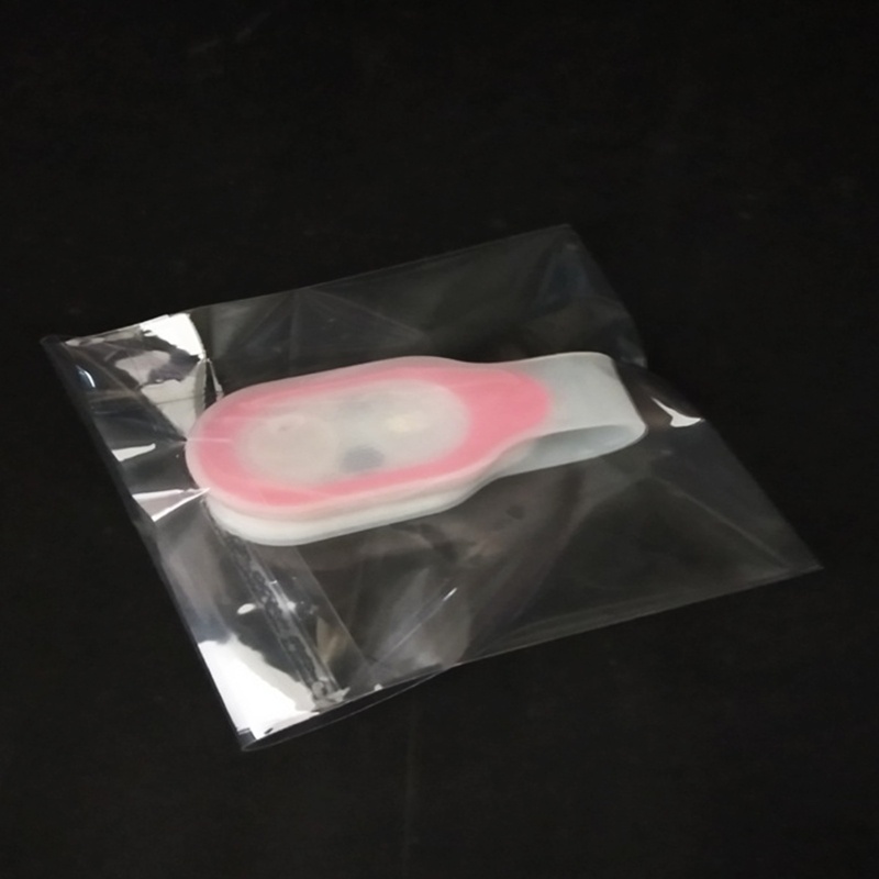 Li Đèn LED Kẹp Silicone Với Khóa Cài Nam Châm Mạnh Mẽ Cho Chó Đi Bộ