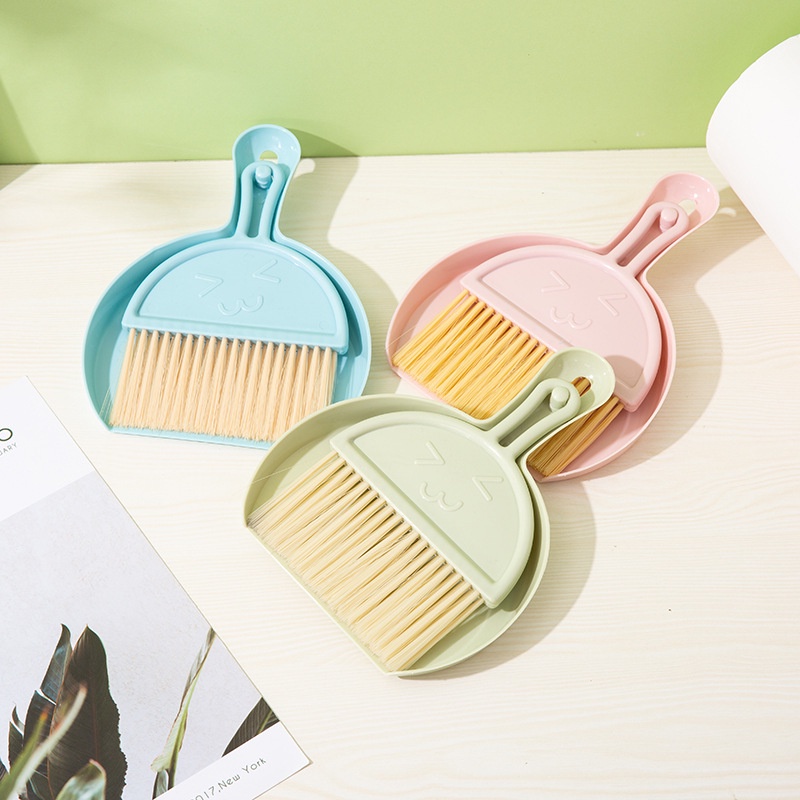 Bộ Chổi Và Đồ Hốt Rác Mini Vệ Sinh Bàn Phím Máy Tính Để Bàn Tiện Dụng