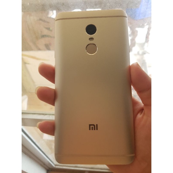 thanh lý đt Mi A2 Lite_màn tai thỏ | BigBuy360 - bigbuy360.vn