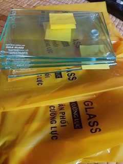 Thớt Kính Cường Lực