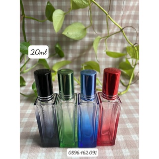 CHAI THỦY TINH CHIẾT NƯỚC HOA VUÔNG 20ML XANH DƯƠNG/XANH LÁ/ĐỎ/ĐEN -CHAI RỖNG KHÔNG CHỨA DUNG DỊCH