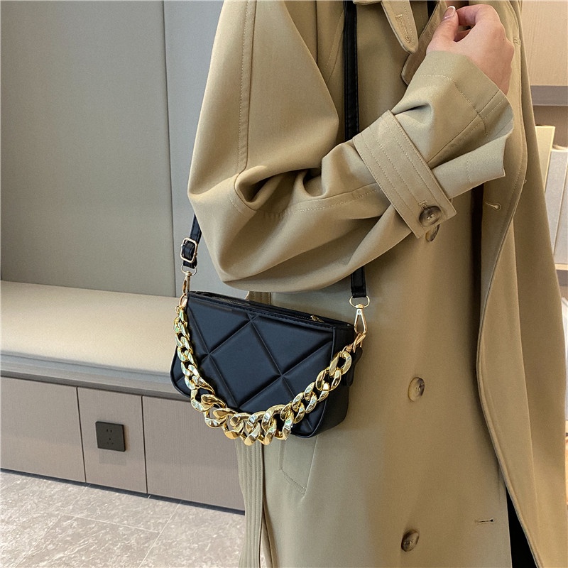 Túi Xách Thời Trang Cao Cấp Dễ Phối Đồ Cho Nữ