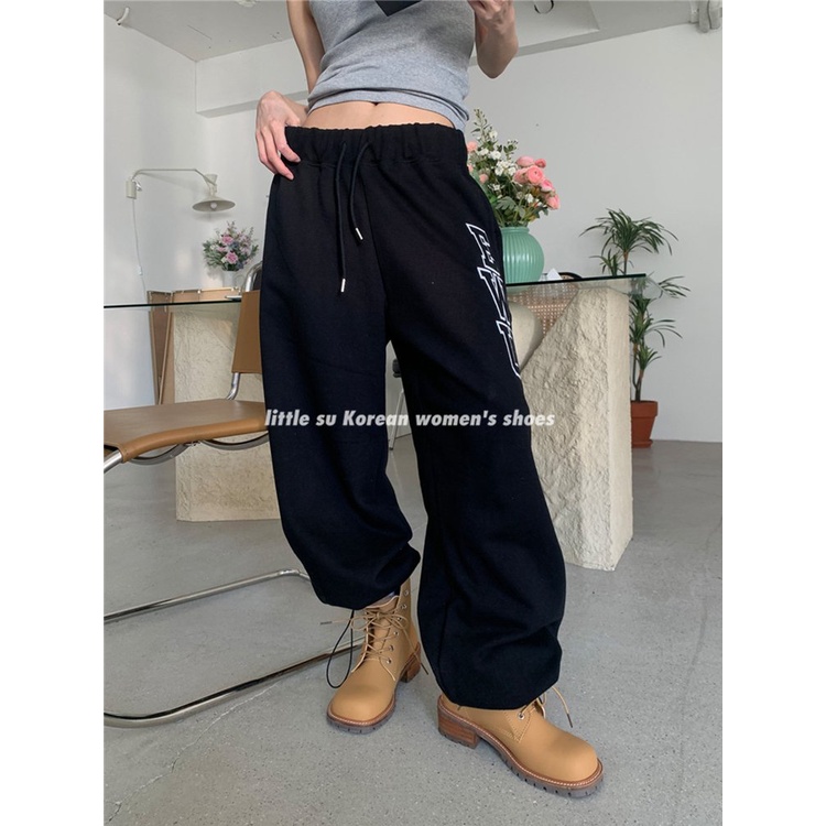 Giày Bốt Martin Da Mềm Gót Dày Mũi Tròn Cột Dây Kiểu Retro Phong Cách Anh Quốc Thời Trang