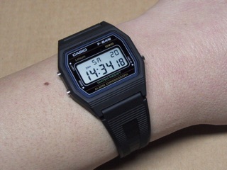 Đồng Hồ Nam Casio F84W-1