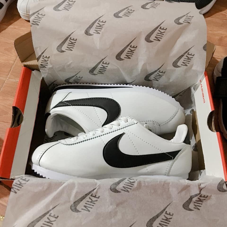 Tổng Xả Kho. Giày cortez vạch đen NEW hot . NEW .
