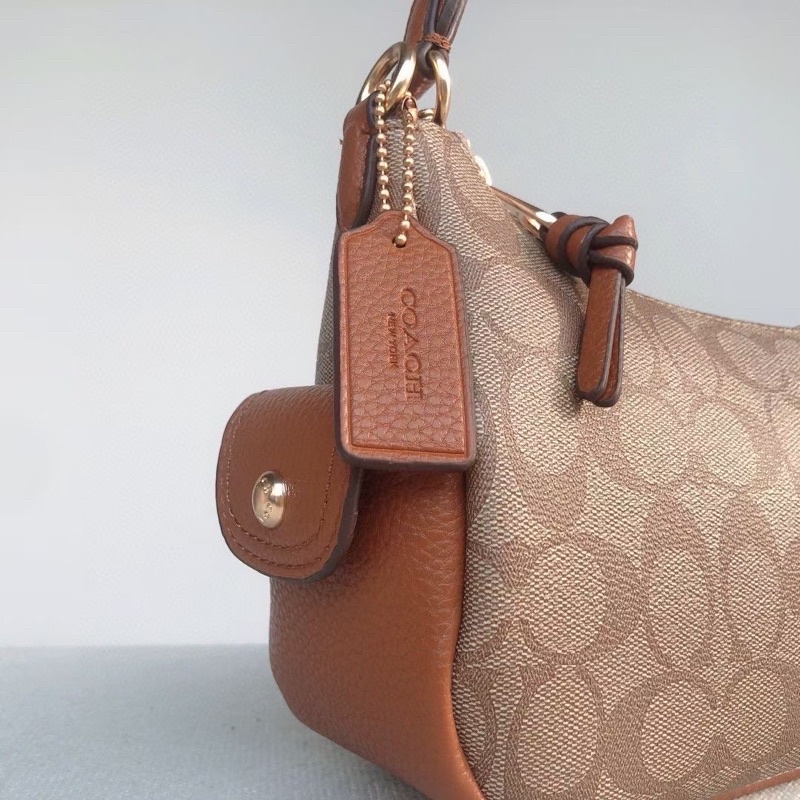 Sẵn ❤️ Túi Coach đeo vai Pennie 25 C7223 - 3 màu