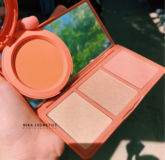 Bảng Phấn Highlight Bắt Sáng 3CE Strobing Skin Palette