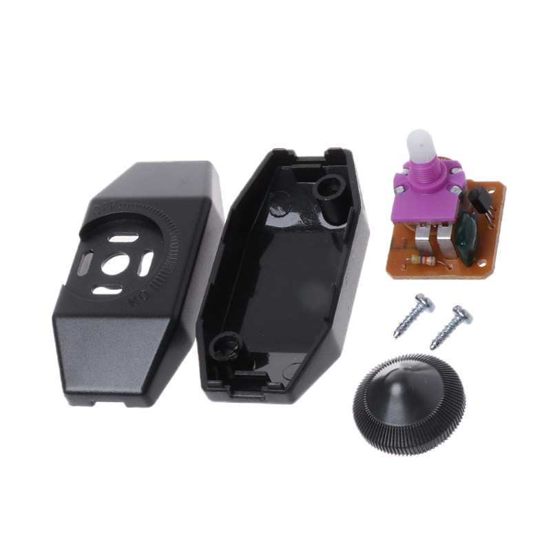 Công tắc điều chỉnh độ sáng đèn để bàn tiện lợi