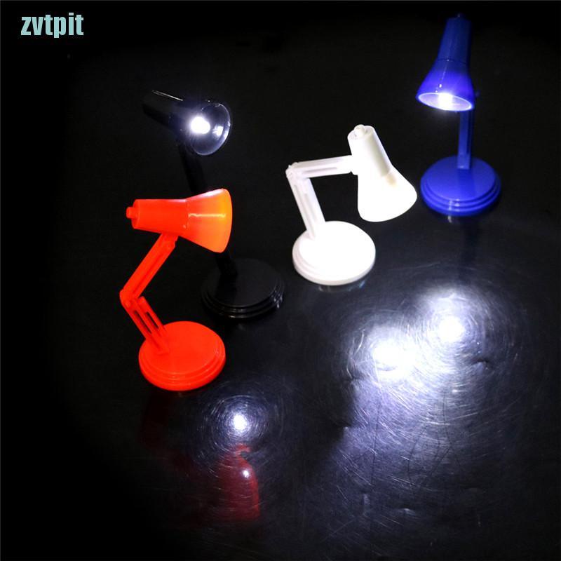 Đèn Led Đọc Sách Nhỏ Gọn Với Tỉ Lệ 1 / 12 Phụ Kiện Dành Cho Nhà Búp Bê