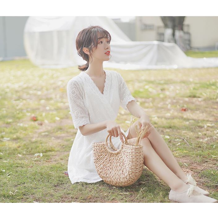 Đầm váy nữ đi chơi đi dạo phối ren 4YOUNG FASHION | BigBuy360 - bigbuy360.vn