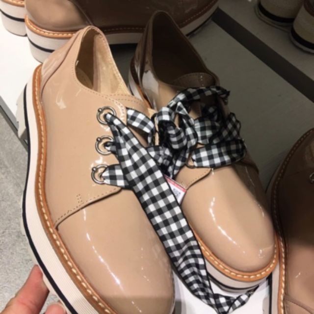 Pass giày zara auth