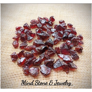 Ngọc thạch lựu/garnet thô tự nhiên