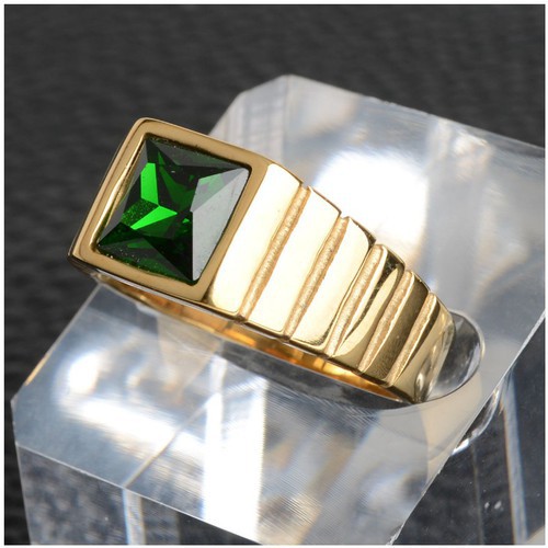 Nhẫn Nam Đính Đá Nhân Tạo Titan Ko Đen TT 3498