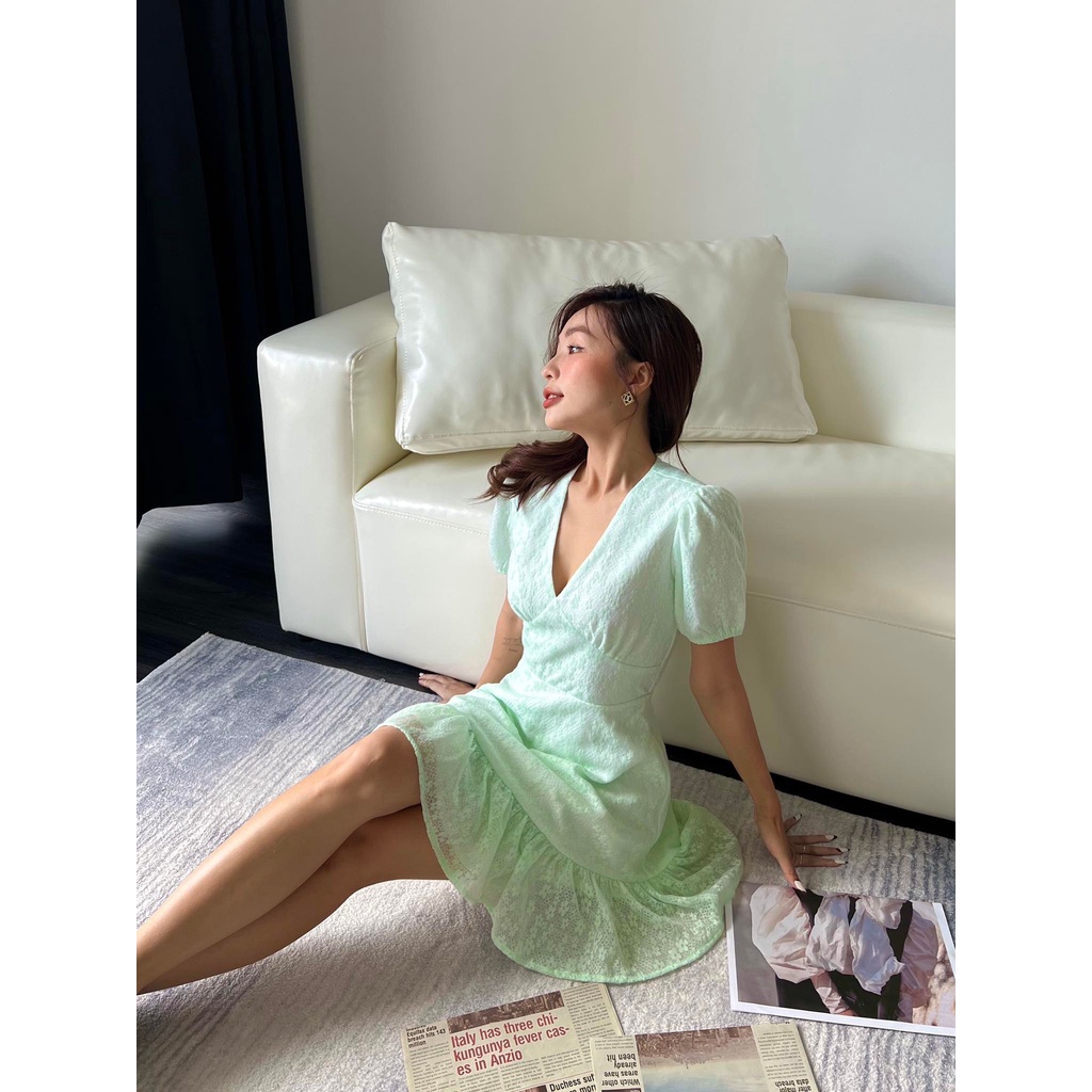 Đầm hoa mai xanh form ngắn dáng xòe tiểu thư xinh xắn - Byveestyle