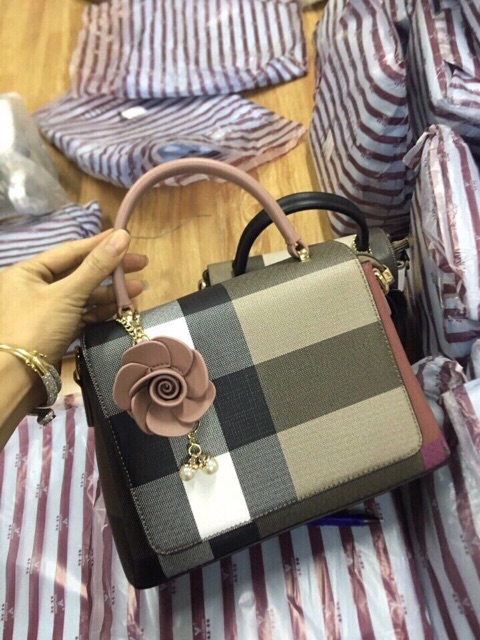 Túi công sở kẻ bbr cao cấp sang chảnh | BigBuy360 - bigbuy360.vn