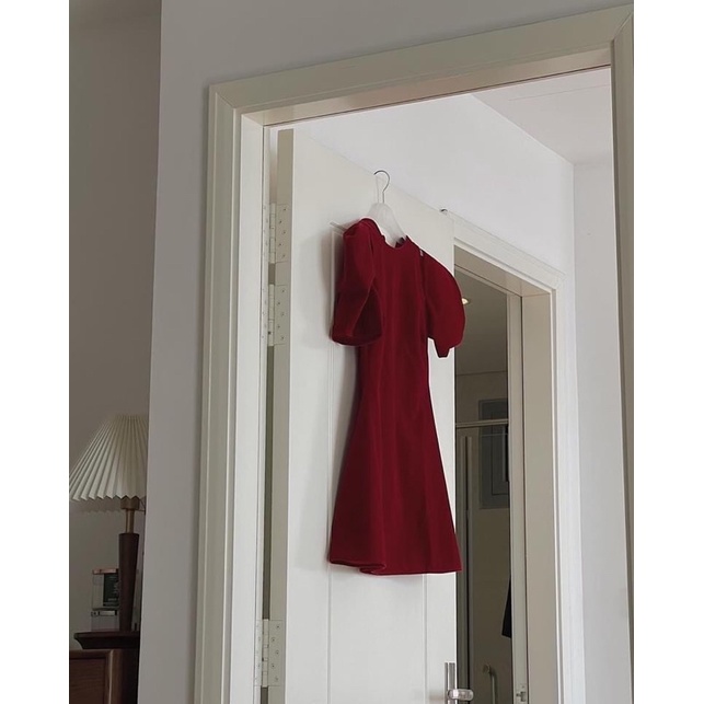 [Loại 1/Freeship] Váy nhung tăm nữ xẻ vai 24APRIL 🌸 Bộ đồ nhung nữ dáng chữ A tôn dáng sang chảng 🌸 | BigBuy360 - bigbuy360.vn