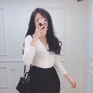 Áo dúm ngực cổ tim dài tay