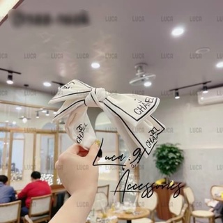 BỜM LỤA SANG CHẢNH, TIỂU THƯ