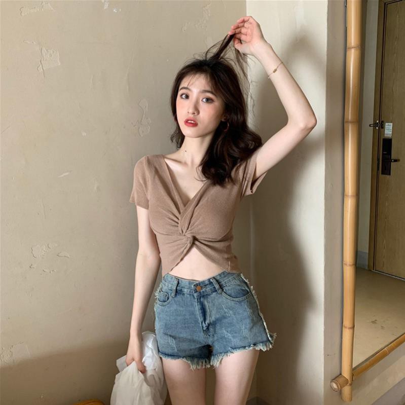 Áo thun croptop dệt kim ngắn tay kiểu đắp chéo cổ chữ V màu trơn cá tính cho nữ Xịn *