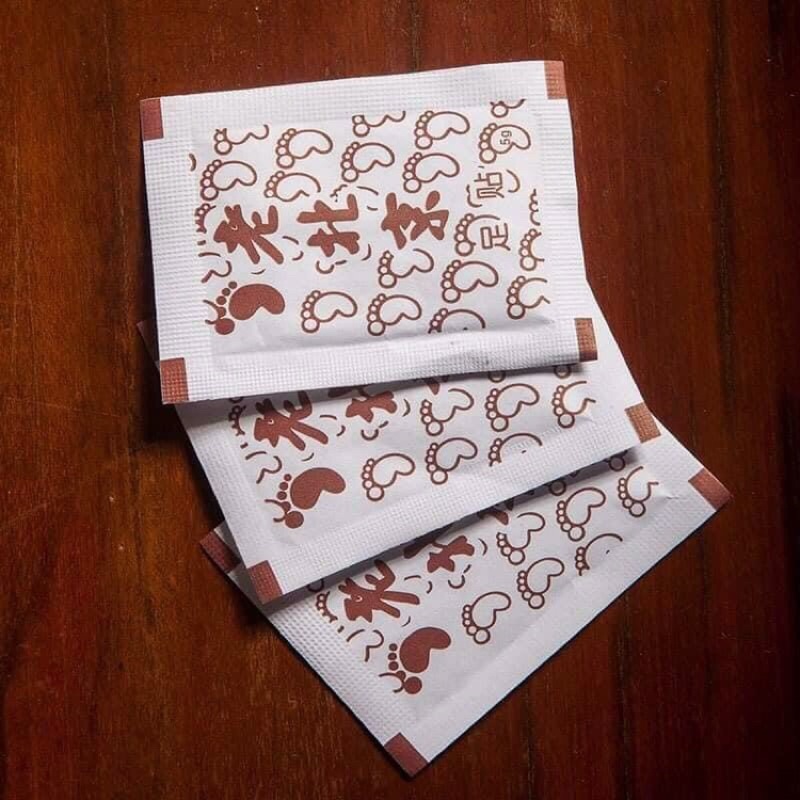 HỘP 50 MIẾNG DÁN CHÂN NGẢI CỨU