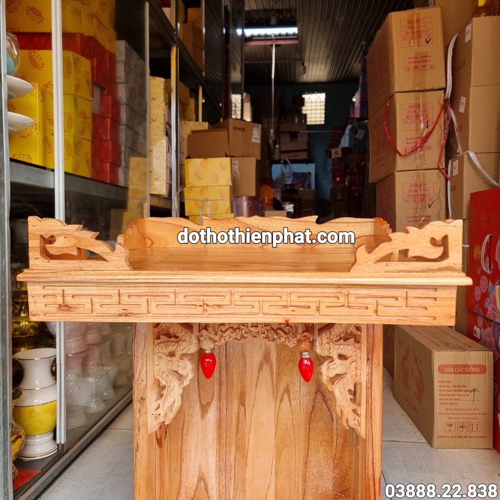 Bàn thờ treo tường gỗ xoan ngang 40cm gồm 1 bộ ke đế rất đẹp