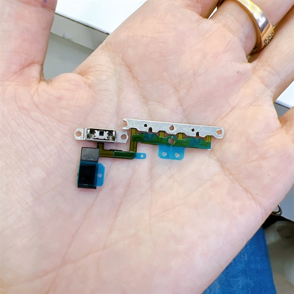 Dây volume âm lượng điện thoại TÁO 11 zin máy, bảo hành đổi trả.