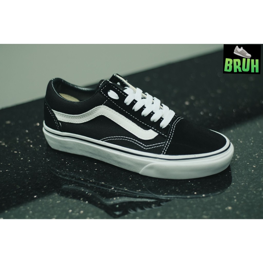 Giày Vans Old Skool Classic