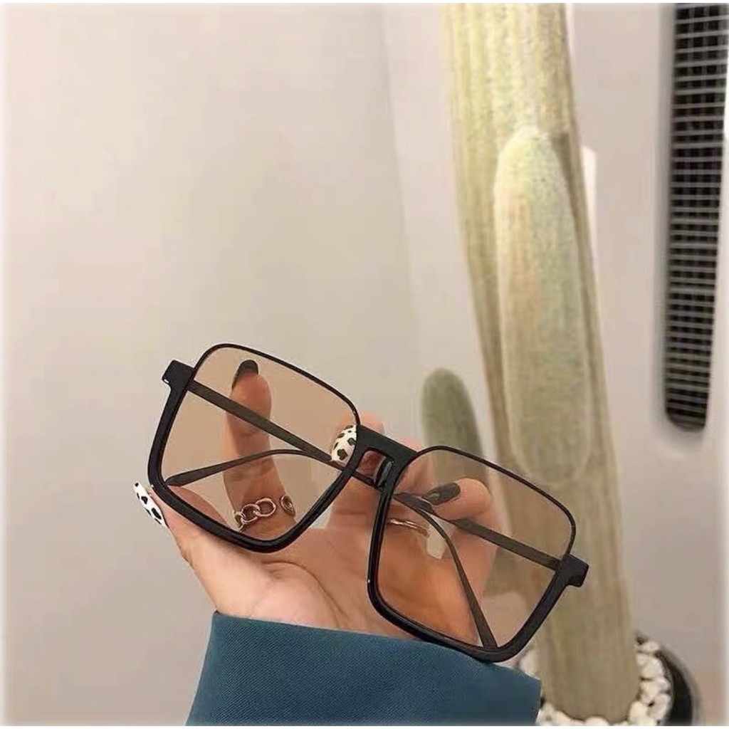 Kính mát nữ đi biển gọng đen Kính mắt gọng to phong cách Hàn Quốc
