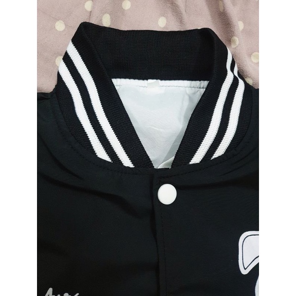 áo khoác bomber, những mẫu áo khoác hot trend  mẫu unisex nam nữ đều mặc được