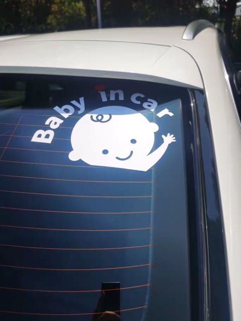 Tem dán xe hơi BABY IN CAR đáng yêu (ảnh thật dán xe)