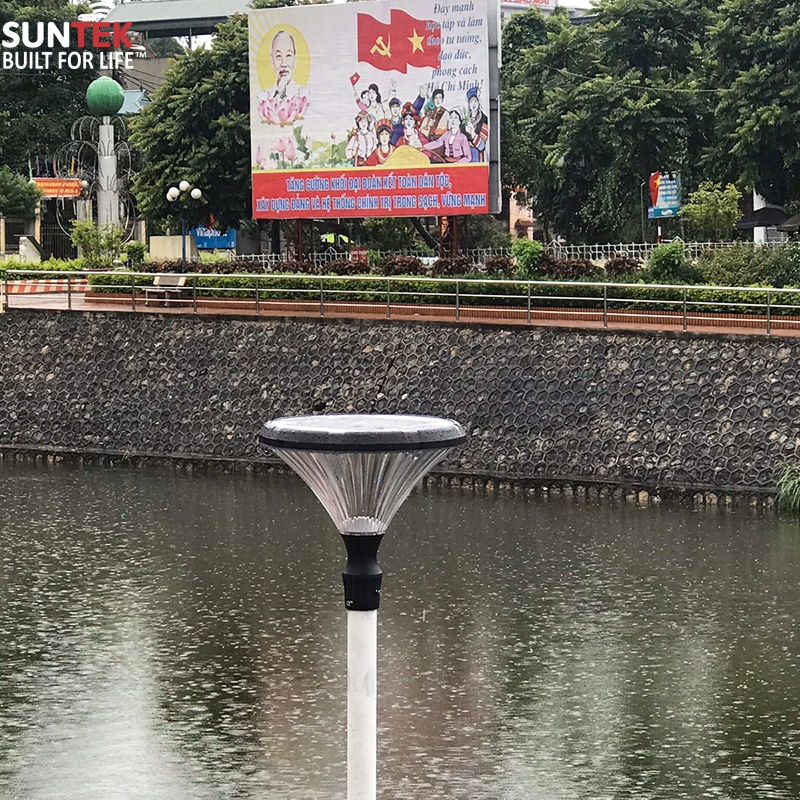 [Trả góp 0%] Đèn Công Viên Sân Vườn Năng Lượng Mặt Trời SUNTEK CV02 100W - Hàng Chính Hãng - Bảo hành 3 năm 1 đổi 1