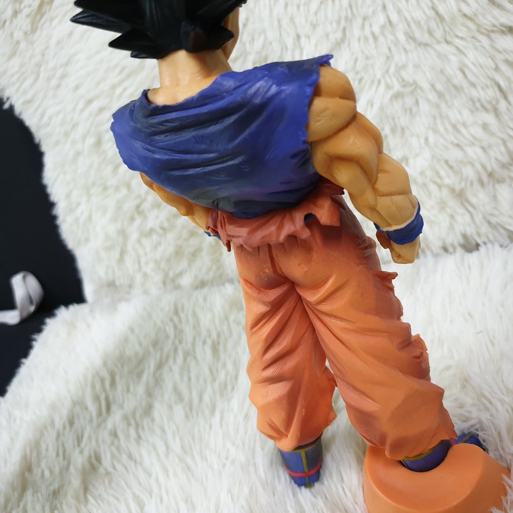 Mô hình Songoku base 24cm