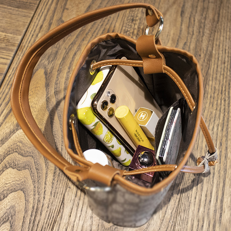 Túi xách da cỡ lớn IELGY thời trang dành cho nữ